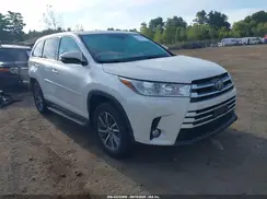 5TDJZRFH0KS592849 2019 TOYOTA HIGHLANDER