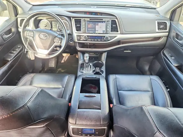 5TDJZRFH0KS597002 2019 TOYOTA HIGHLANDER - Image 8