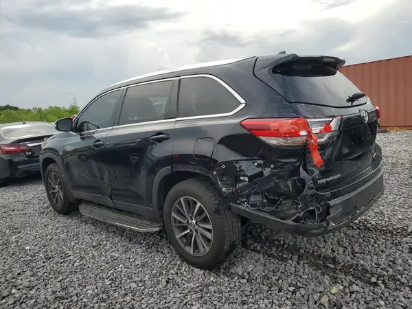 5TDJZRFH0KS600268 2019 TOYOTA HIGHLANDER - Image 2