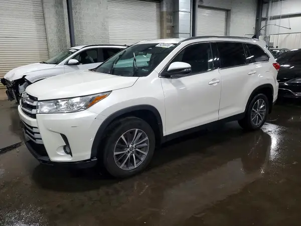 5TDJZRFH0KS607589 2019 TOYOTA HIGHLANDER - Image 1