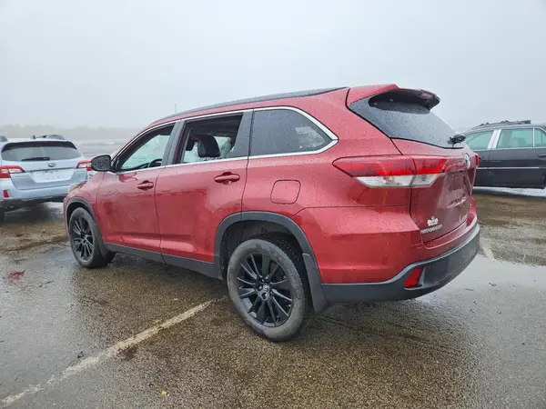 5TDJZRFH0KS611108 2019 TOYOTA HIGHLANDER - Image 2