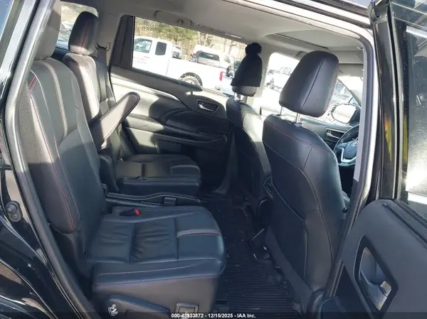 5TDJZRFH0KS626840 2019 TOYOTA HIGHLANDER - Image 8
