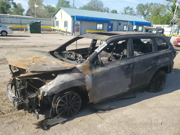 5TDJZRFH0KS627700 2019 TOYOTA HIGHLANDER - Image 1