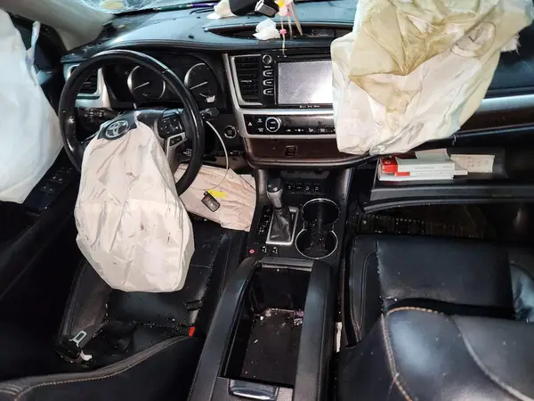 5TDJZRFH0KS938933 2019 TOYOTA HIGHLANDER - Image 8