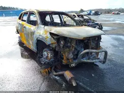 5TDJZRFH0KS965775 2019 TOYOTA HIGHLANDER