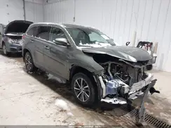 5TDJZRFH0KS969034 2019 TOYOTA HIGHLANDER