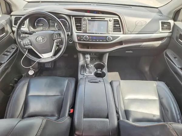 5TDJZRFH0KS981460 2019 TOYOTA HIGHLANDER - Image 8