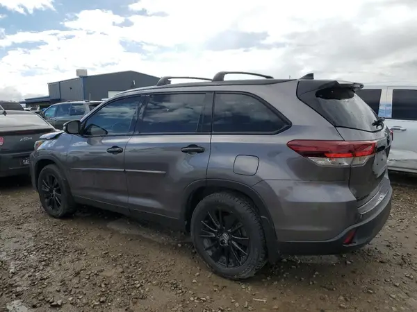 5TDJZRFH0KS985301 2019 TOYOTA HIGHLANDER - Image 2
