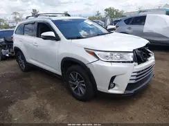 5TDJZRFH0KS993348 2019 TOYOTA HIGHLANDER
