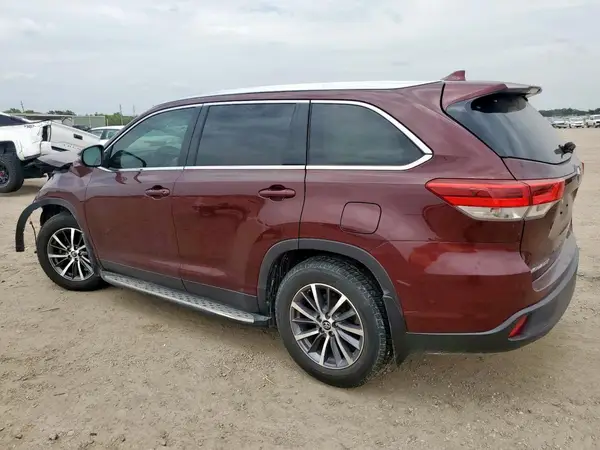 5TDJZRFH0KS999540 2019 TOYOTA HIGHLANDER - Image 2