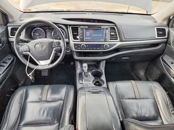 5TDJZRFH1HS378929 2017 TOYOTA HIGHLANDER - Image 8