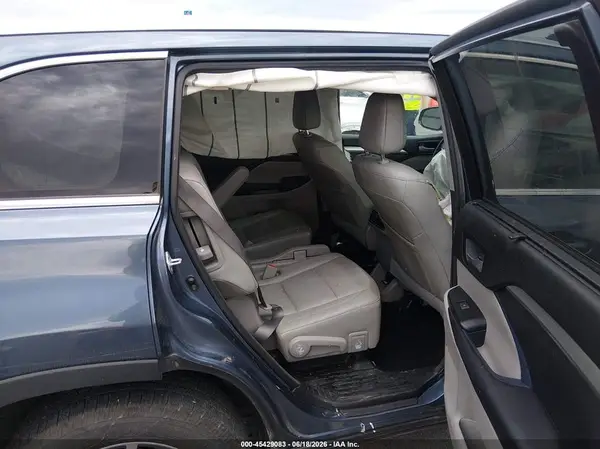 5TDJZRFH1HS394192 2017 TOYOTA HIGHLANDER - Image 8