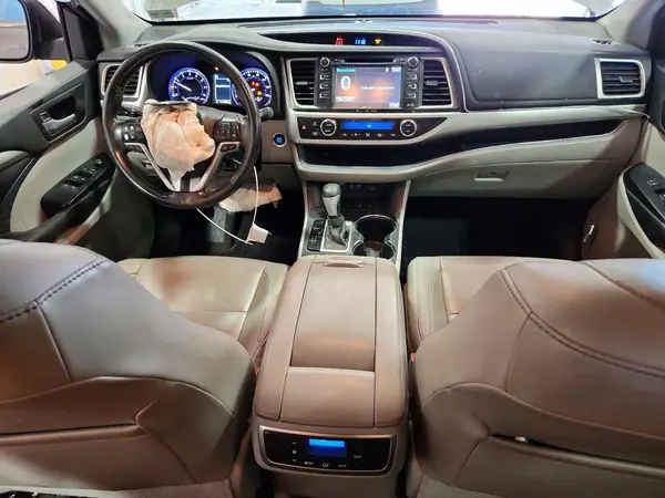 5TDJZRFH1HS398601 2017 TOYOTA HIGHLANDER - Image 8