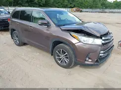 5TDJZRFH1HS443200 2017 TOYOTA HIGHLANDER