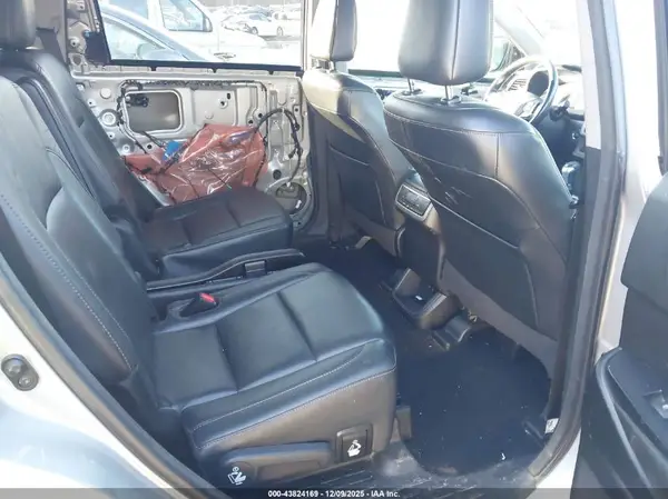 5TDJZRFH1HS443505 2017 TOYOTA HIGHLANDER - Image 8