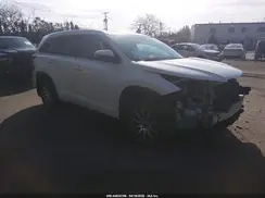 5TDJZRFH1HS450499 2017 TOYOTA HIGHLANDER