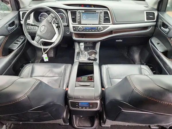 5TDJZRFH1HS464256 2017 TOYOTA HIGHLANDER - Image 8
