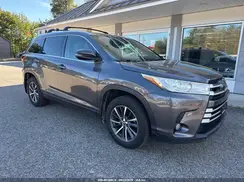 5TDJZRFH1HS509082 2017 TOYOTA HIGHLANDER