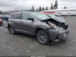 5TDJZRFH1JS534568 2018 TOYOTA HIGHLANDER