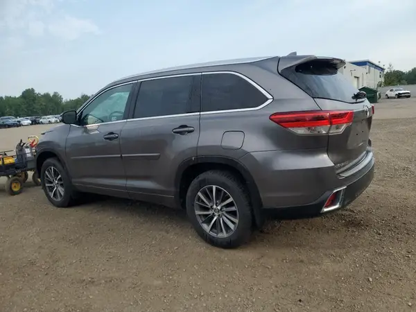5TDJZRFH1JS542007 2018 TOYOTA HIGHLANDER - Image 2