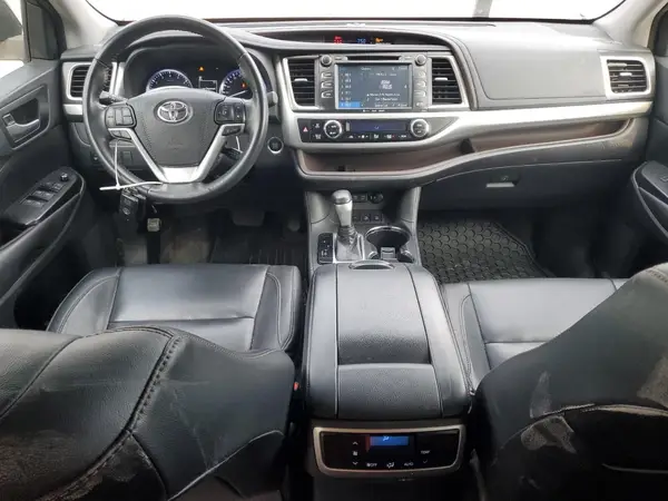5TDJZRFH1JS542007 2018 TOYOTA HIGHLANDER - Image 8