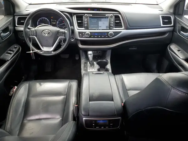 5TDJZRFH1JS542508 2018 TOYOTA HIGHLANDER - Image 8
