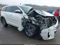 5TDJZRFH1JS544078 2018 TOYOTA HIGHLANDER