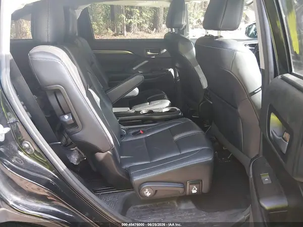 5TDJZRFH1JS550396 2018 TOYOTA HIGHLANDER - Image 8