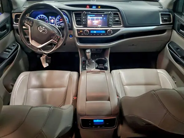 5TDJZRFH1JS551905 2018 TOYOTA HIGHLANDER - Image 8