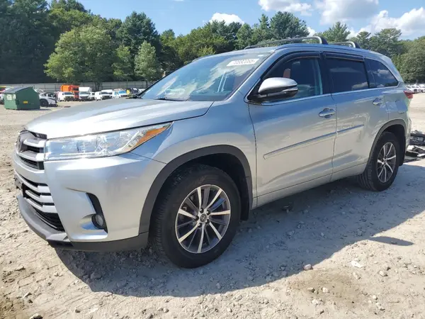 5TDJZRFH1JS803359 2018 TOYOTA HIGHLANDER - Image 1