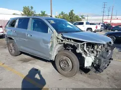 5TDJZRFH1JS813390 2018 TOYOTA HIGHLANDER