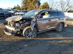 5TDJZRFH1JS823529 2018 TOYOTA HIGHLANDER