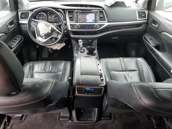 5TDJZRFH1JS826205 2018 TOYOTA HIGHLANDER - Image 8