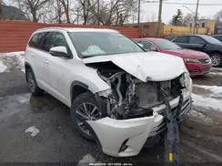 5TDJZRFH1JS838791 2018 TOYOTA HIGHLANDER