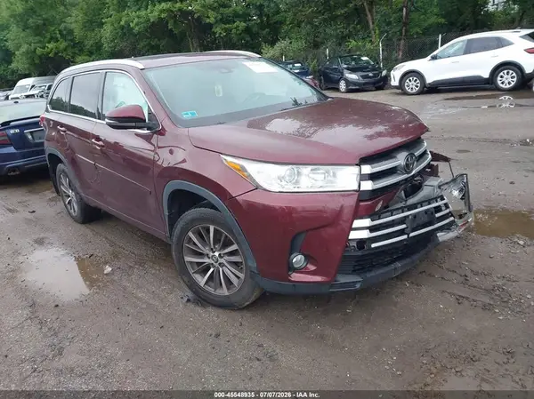 5TDJZRFH1JS857714 2018 TOYOTA HIGHLANDER - Image 1