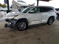 5TDJZRFH1JS902960 2018 TOYOTA HIGHLANDER