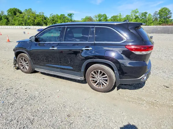 5TDJZRFH1KS563442 2019 TOYOTA HIGHLANDER - Image 2