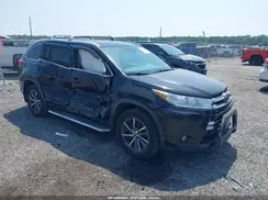 5TDJZRFH1KS564929 2019 TOYOTA HIGHLANDER