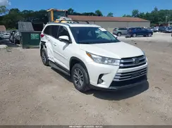 5TDJZRFH1KS564977 2019 TOYOTA HIGHLANDER