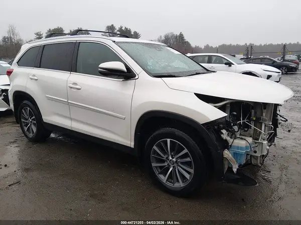 5TDJZRFH1KS565692 2019 TOYOTA HIGHLANDER - Image 1