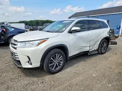 5TDJZRFH1KS567863 2019 TOYOTA HIGHLANDER
