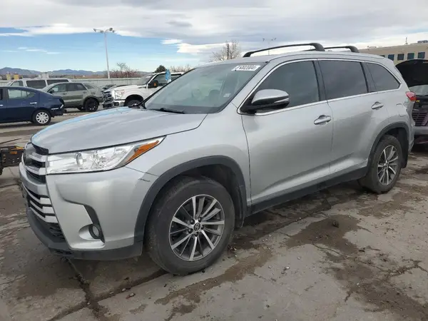5TDJZRFH1KS570438 2019 TOYOTA HIGHLANDER - Image 1
