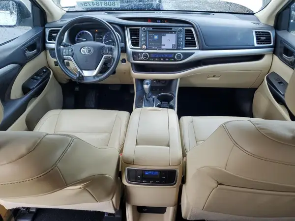 5TDJZRFH1KS585103 2019 TOYOTA HIGHLANDER - Image 8