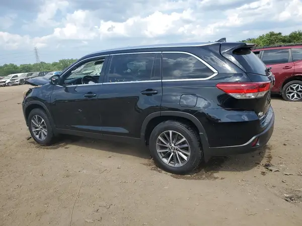 5TDJZRFH1KS595033 2019 TOYOTA HIGHLANDER - Image 2