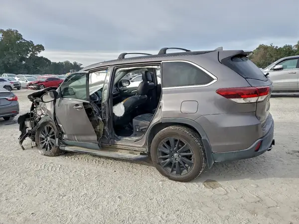 5TDJZRFH1KS607293 2019 TOYOTA HIGHLANDER - Image 2