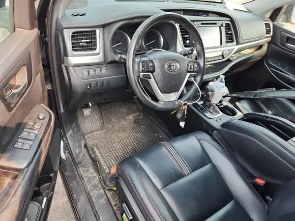 5TDJZRFH1KS608427 2019 TOYOTA HIGHLANDER - Image 8