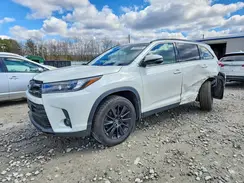 5TDJZRFH1KS609951 2019 TOYOTA HIGHLANDER