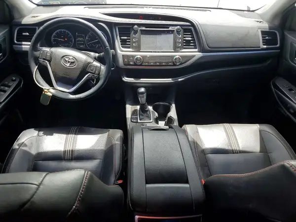 5TDJZRFH1KS609996 2019 TOYOTA HIGHLANDER - Image 8