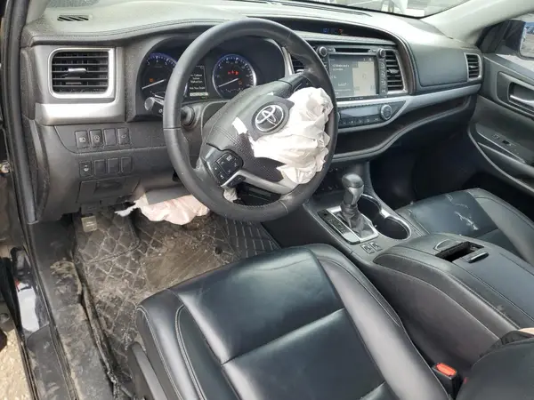 5TDJZRFH1KS612817 2019 TOYOTA HIGHLANDER - Image 8