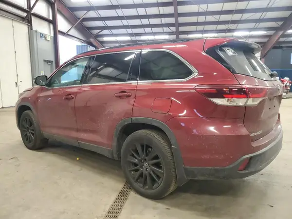 5TDJZRFH1KS622330 2019 TOYOTA HIGHLANDER - Image 2